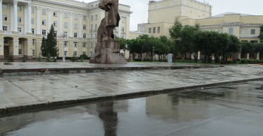 площадь ленина в смоленске, с памятником вождю