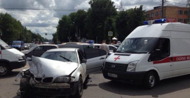 В Смоленске в аварии с маршруткой пострадали 6 человек