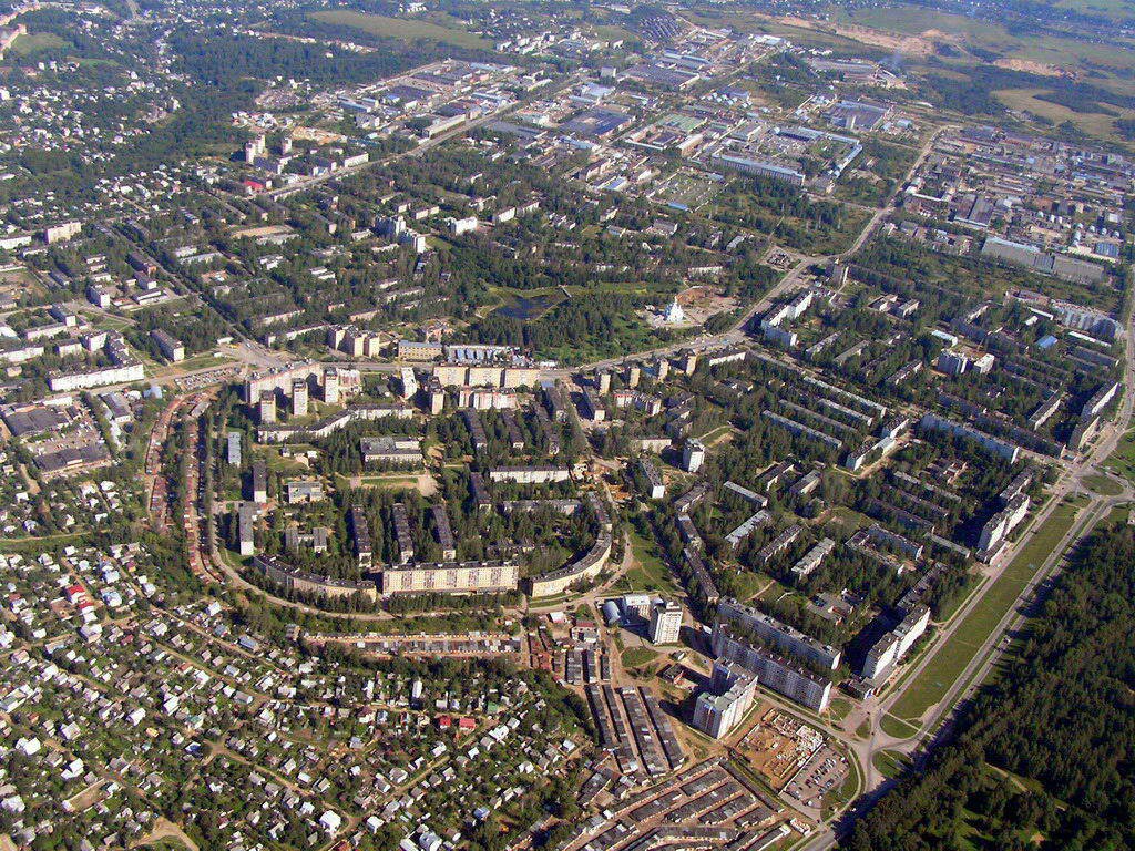 Смоленск районы города улицы. Смоленск с высоты птичьего полета. Смоленск центр с высоты. Город Смоленск с высоты птичьего полета. Промышленный район Смоленск.