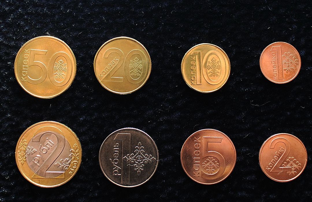 Национальная валюта беларуси. Белорусские деньги. Белорусские монеты и купюры. Современные Белорусские деньги.