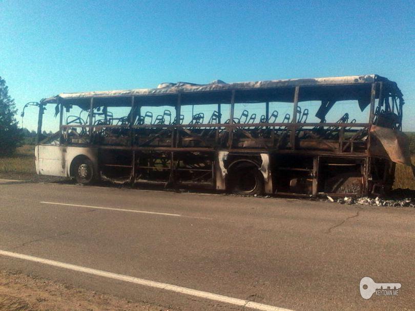 В Смоленской области загорелся пассажирский автобус