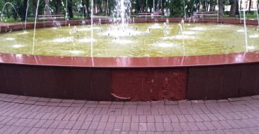 фонтан в центре смоленска