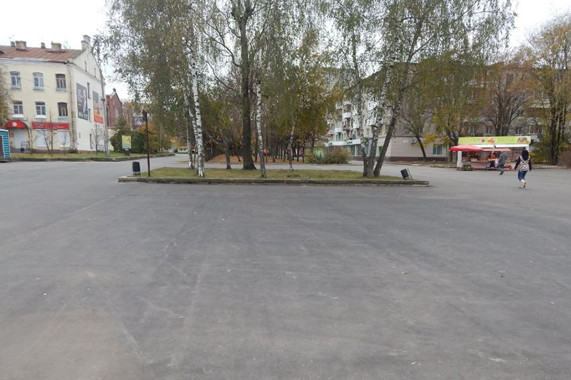 В Смоленске завершили ремонт улицы Октябрьской Революции