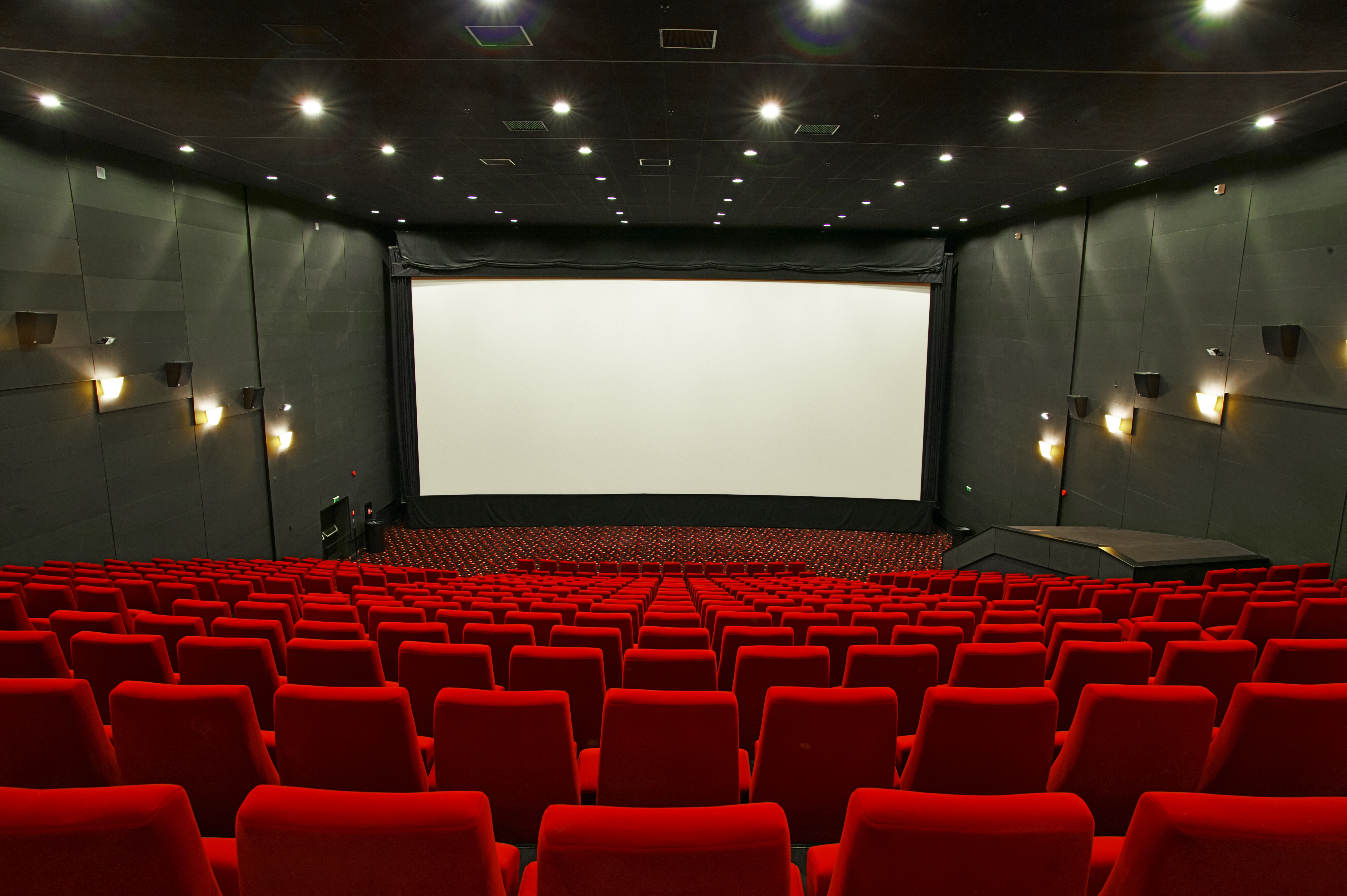 В городе Духовщина Смоленской области откроют новый кинотеатр